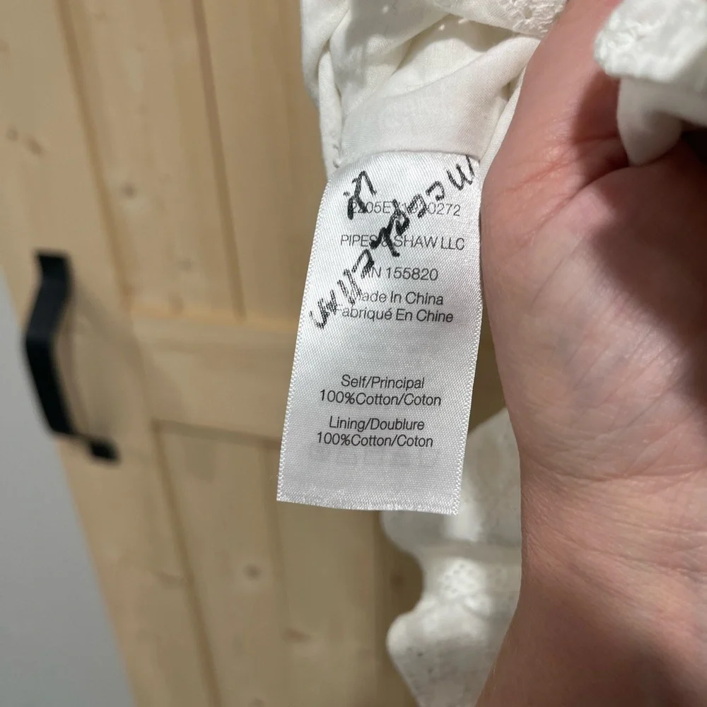 Gently Used Veronica Beard Denise Smocked Dress in White, Size 10. - Picture 7 of 8